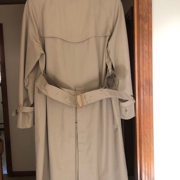 Burberry Rain Coat (Vintage Model)
